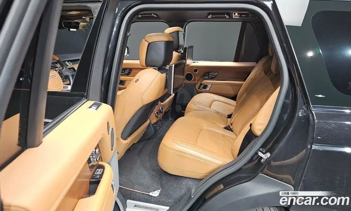 Land Rover Range-Rover 2019 4.4 гидро в Москве № 213593, фото 11