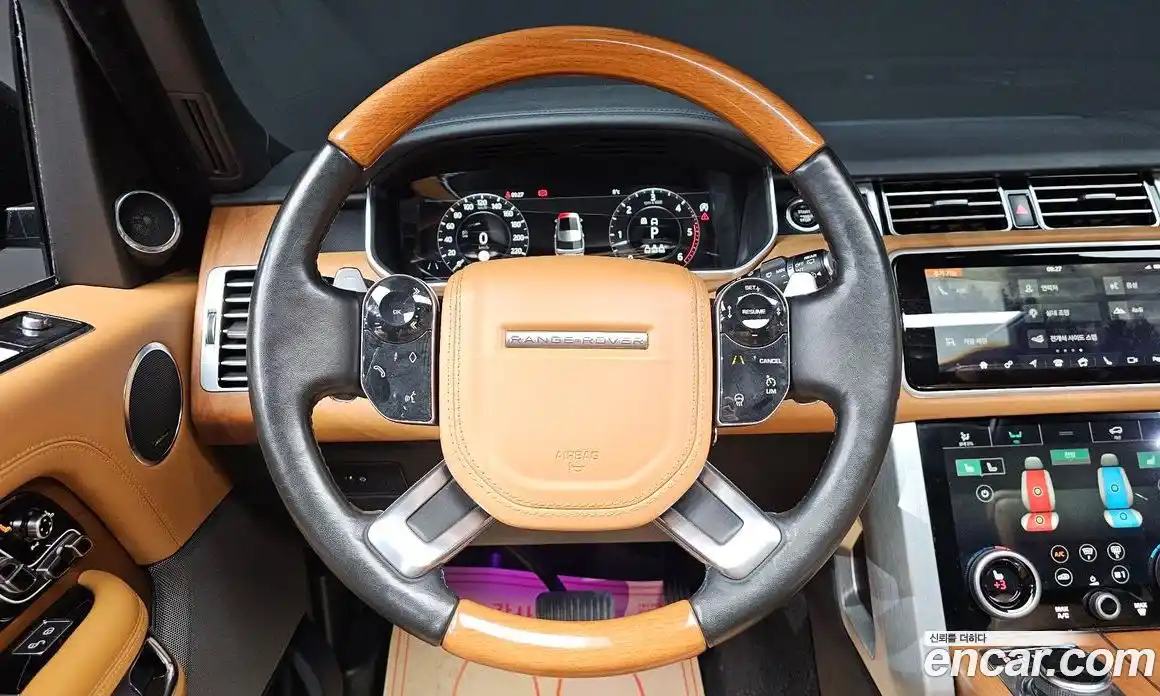 Land Rover Range-Rover 2019 4.4 гидро в Москве № 213593, фото 13