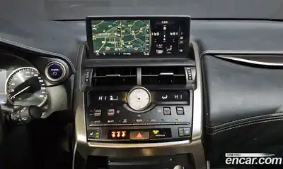 Lexus NX 2018 2.5 гидро в Москве № 214705, миниатюра 12