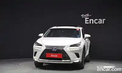 Lexus NX 2018 2.5 гидро в Москве № 214705, миниатюра 3
