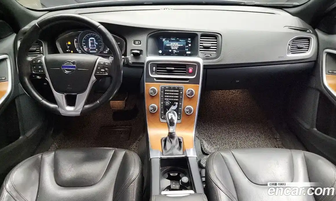 Volvo V60 2016 2.0 гидро в Москве № 218052, фото 7