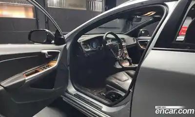 Volvo V60 2016 2.0 гидро в Москве № 218052, миниатюра 10