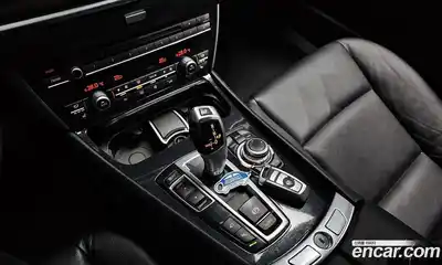 BMW 5-Series 2012 3.0 Автомат в Москве № 228915, миниатюра 9