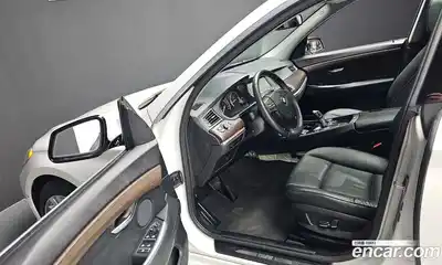 BMW 5-Series 2012 3.0 Автомат в Москве № 228915, миниатюра 10