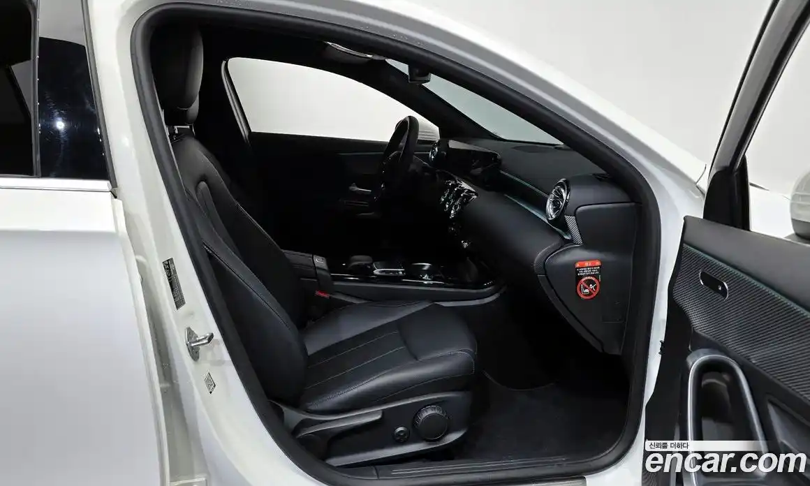 Mercedes-Benz A-Class 2022 2.0 гидро в Москве № 229414, фото 11