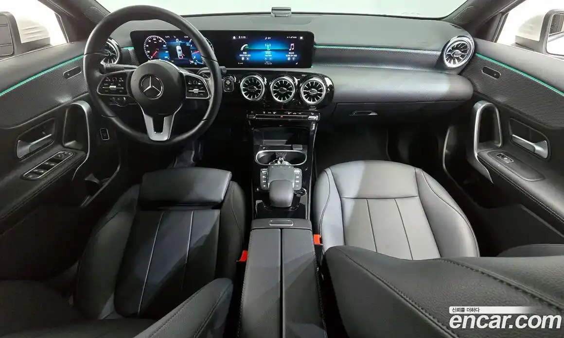 Mercedes-Benz A-Class 2022 2.0 гидро в Москве № 229414, фото 7