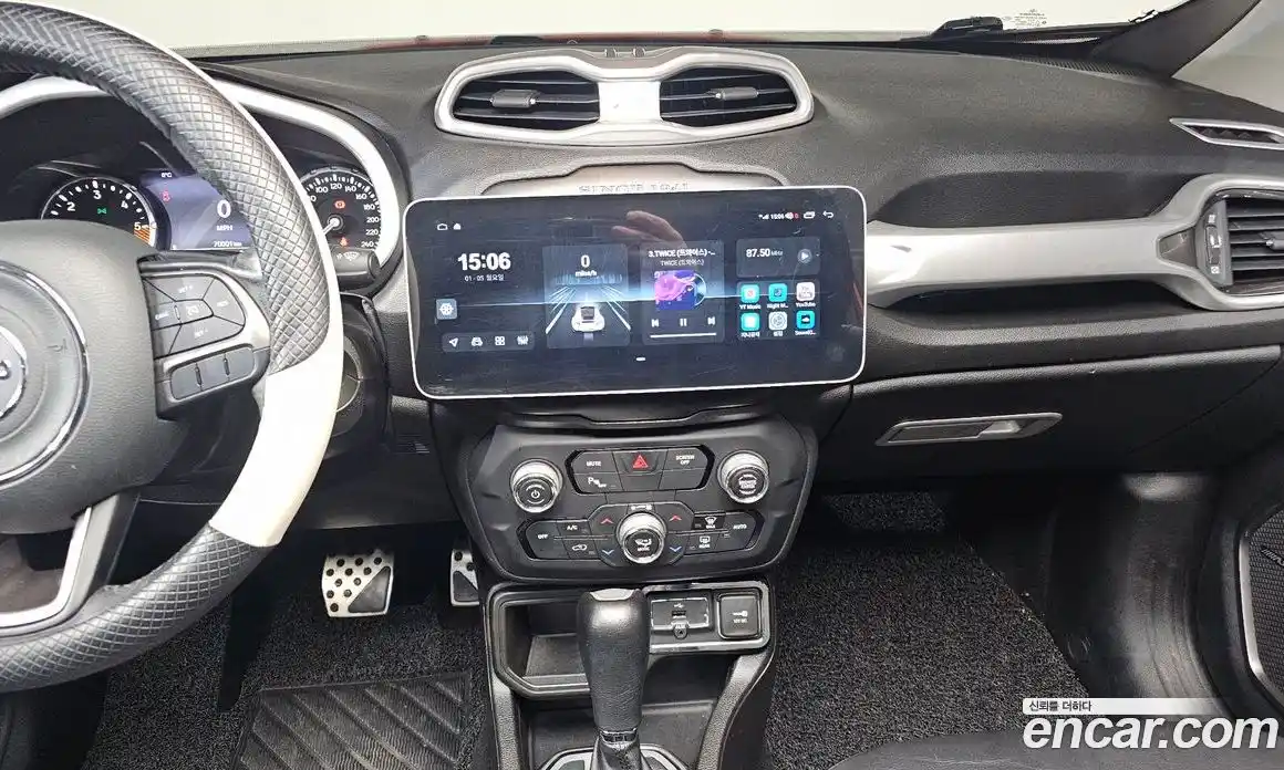Jeep Renegade 2020 1.6 гидро в Москве № 232407, фото 15