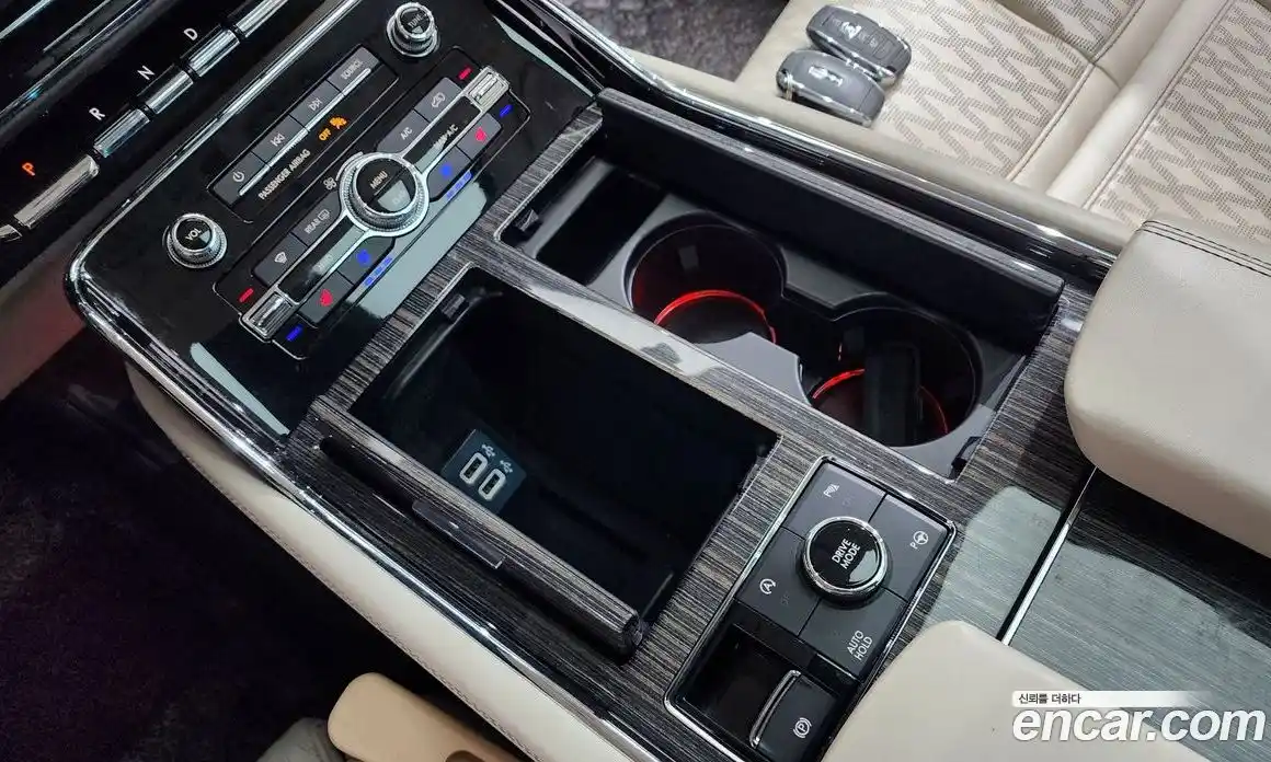 Lincoln Navigator 2018 3.5 гидро в Москве № 255743, фото 9