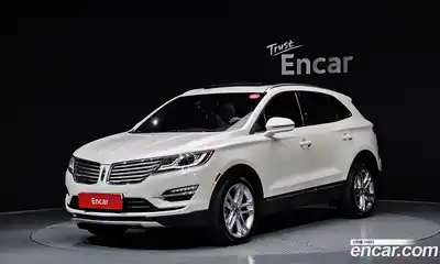 Lincoln MKC, 2016