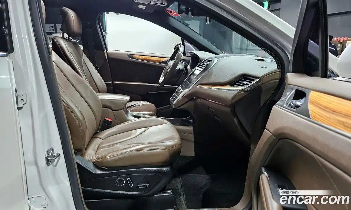 Lincoln MKC 2016 2.0 гидро в Москве № 255839, фото 10