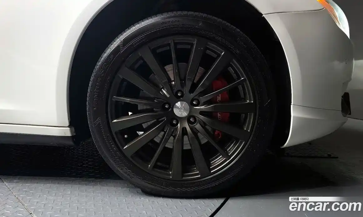 Maserati Quattroporte 2016 3.0 гидро в Москве № 255956, фото 5