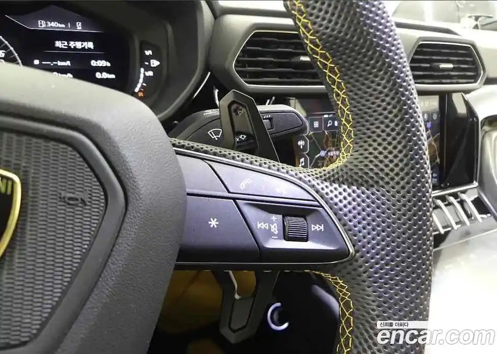 Lamborghini Urus 2022 4.0 гидро в Москве № 256324, фото 15