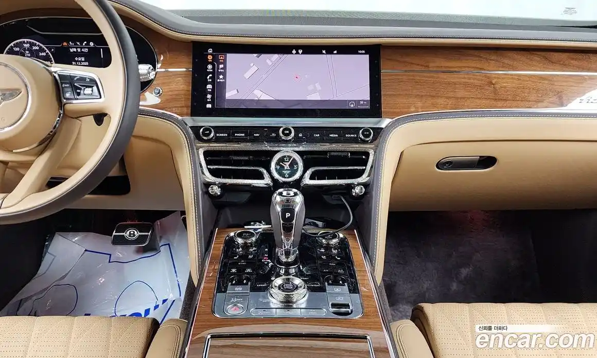 Bentley Flying Spur 2023 4.0 гидро в Москве № 256596, фото 14