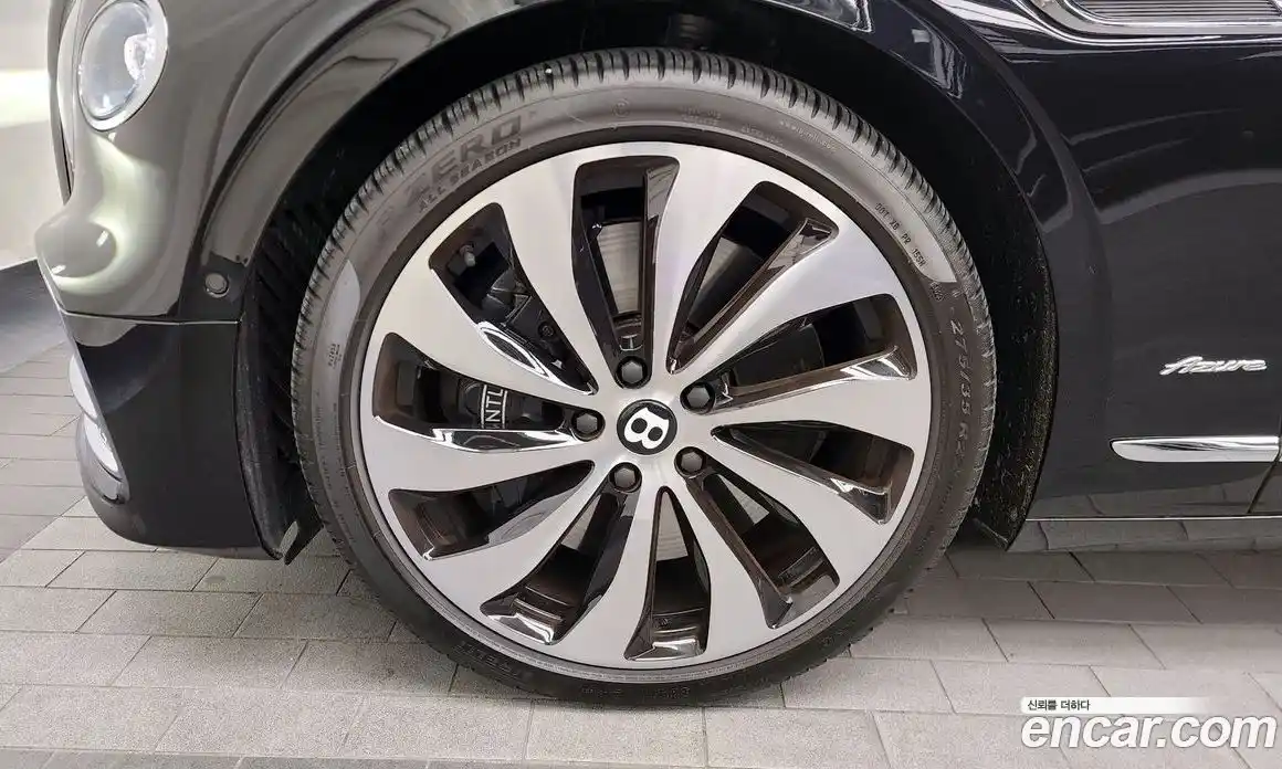 Bentley Flying Spur 2023 4.0 гидро в Москве № 256596, фото 5