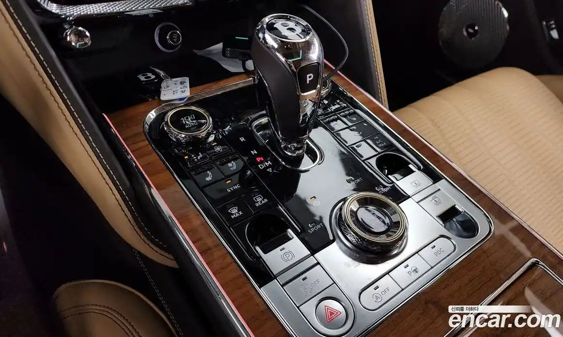 Bentley Flying Spur 2023 4.0 гидро в Москве № 256596, фото 9