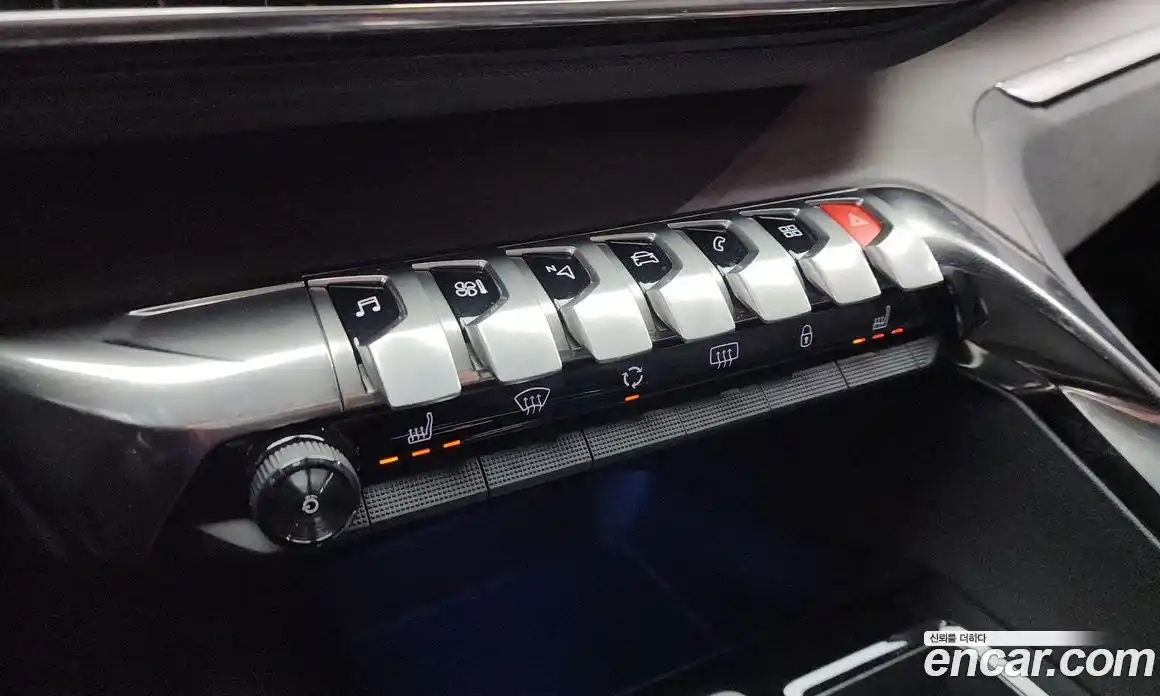 Peugeot 5008 2024 1.2 гидро в Москве № 257236, фото 16