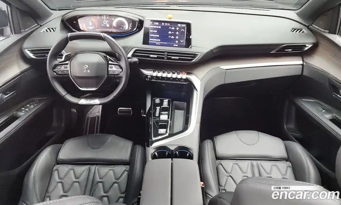 Peugeot 5008 2024 1.2 гидро в Москве № 257236, фото 7