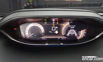 Peugeot 5008 2024 1.2 гидро в Москве № 257236, миниатюра 8