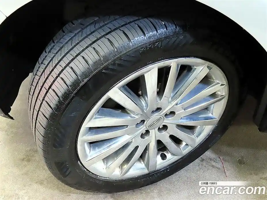 Lincoln MKX 2013 3.7 гидро в Москве № 282692, фото 20