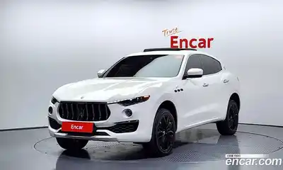 Maserati Levante, 2022