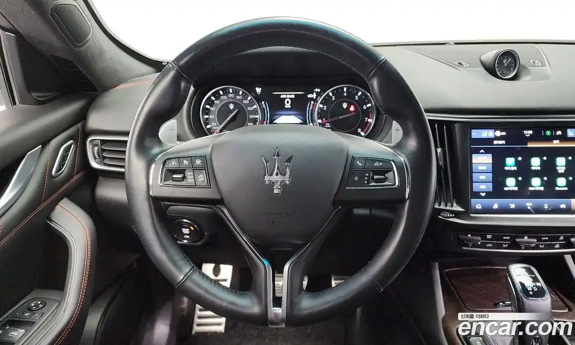 Maserati Levante 2022 2.0 гидро в Москве № 282744, фото 13