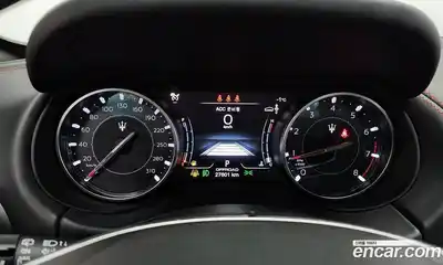 Maserati Levante 2022 2.0 гидро в Москве № 282744, миниатюра 8