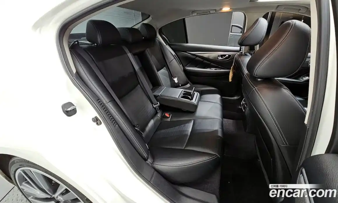 Infiniti Q50 2016 3.5 гидро в Москве № 284576, фото 12