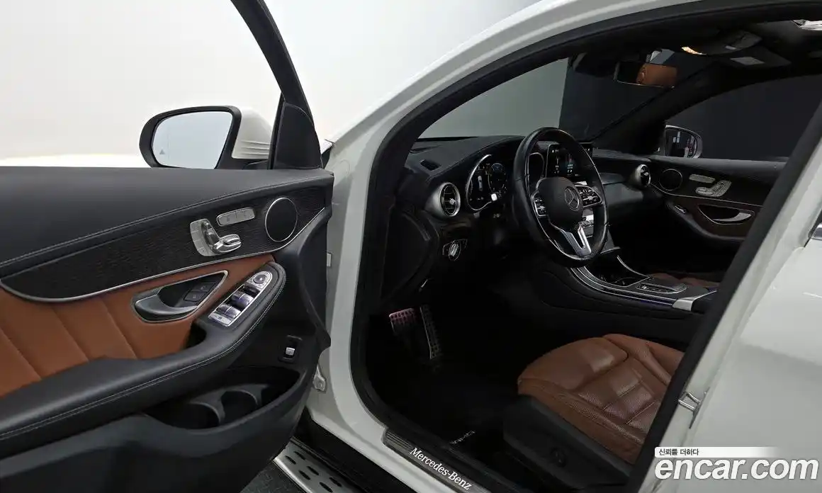 Mercedes-Benz GLC-Class 2023 2.0 гидро в Москве № 287391, фото 11