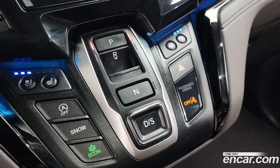 Honda Odyssey 2018 3.5 гидро в Москве № 302874, фото 9