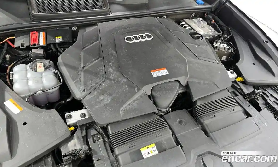 Audi Q8 2021 3.0 гидро в Москве № 312219, фото 6