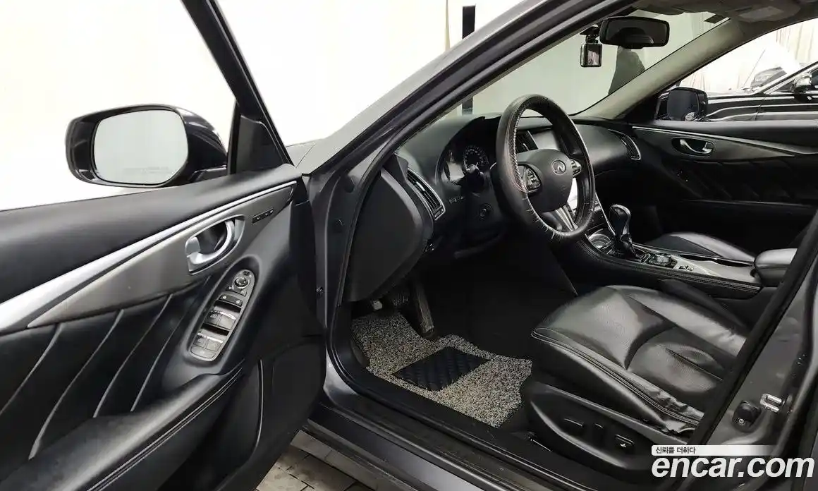 Infiniti Q50 2014 2.1 гидро в Москве № 313747, фото 10