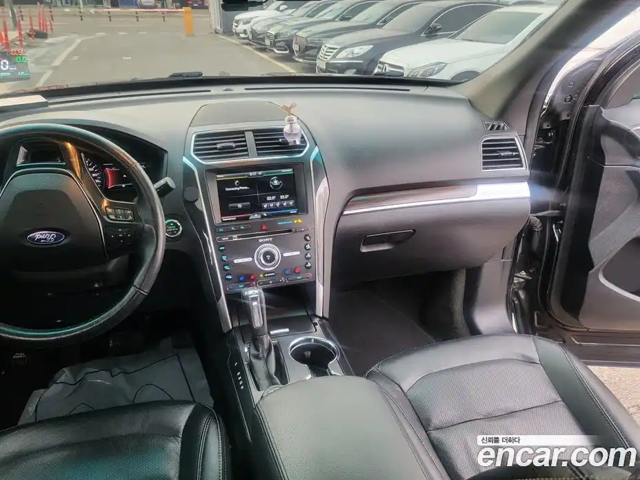 Ford Explorer 2016 2.3 гидро в Москве № 330705, фото 10