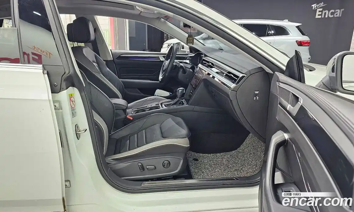 Volkswagen Arteon 2022 2.0 гидро в Москве № 334427, фото 11