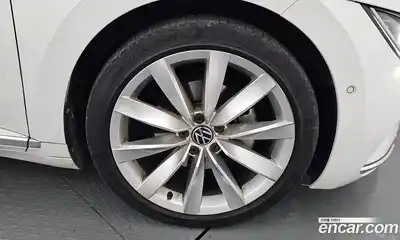 Volkswagen Arteon 2022 2.0 гидро в Москве № 334427, миниатюра 5