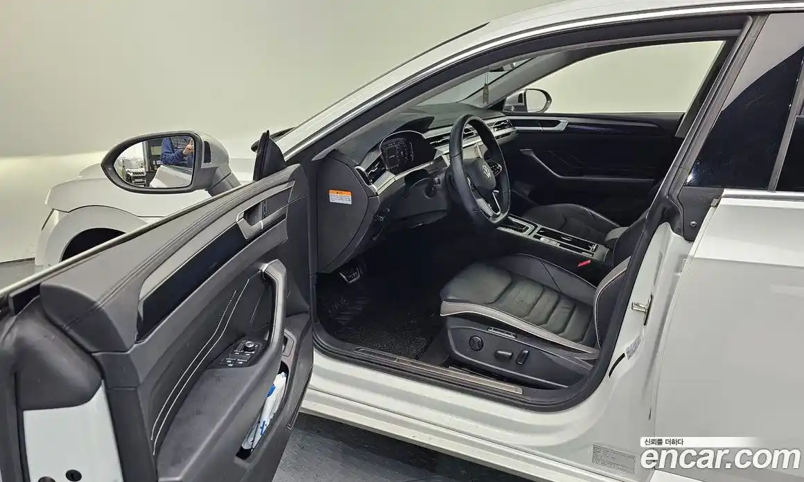 Volkswagen Arteon 2022 2.0 гидро в Москве № 334427, фото 10