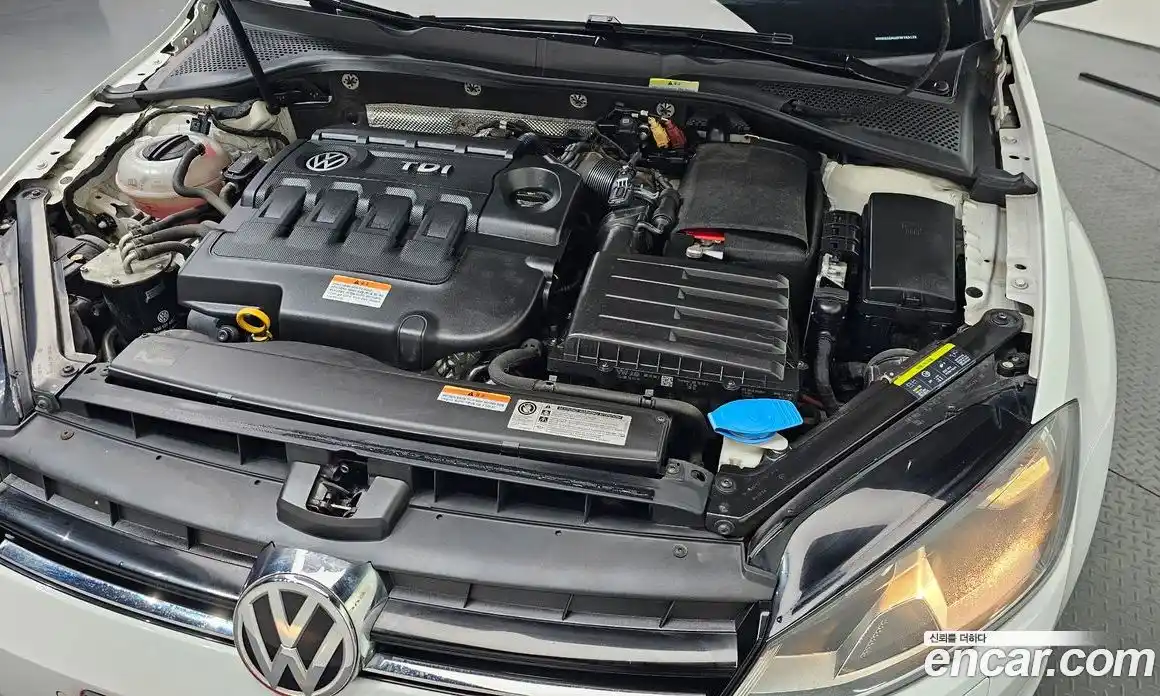 Volkswagen Golf 2015 1.6 гидро в Москве № 358136, фото 6