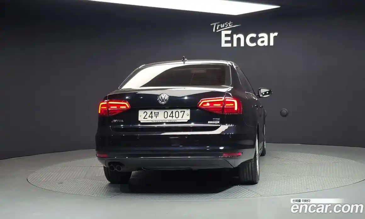 Volkswagen Jetta 2015 2.0 гидро в Москве № 358903, фото 4