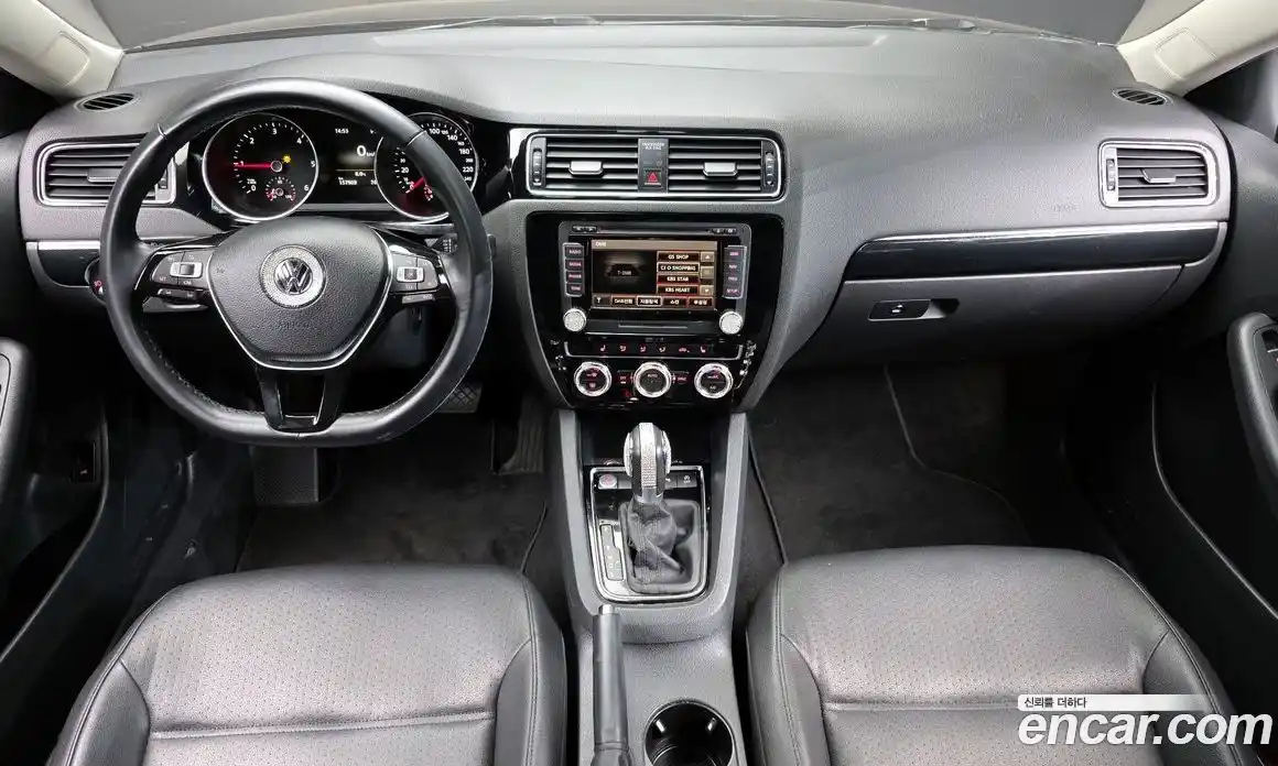 Volkswagen Jetta 2015 2.0 гидро в Москве № 358903, фото 7