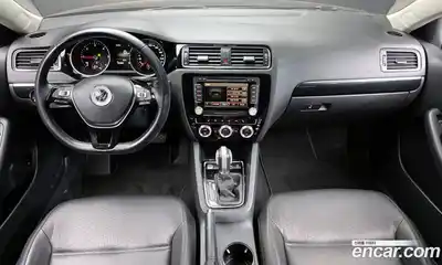 Volkswagen Jetta 2015 2.0 гидро в Москве № 358903, миниатюра 7