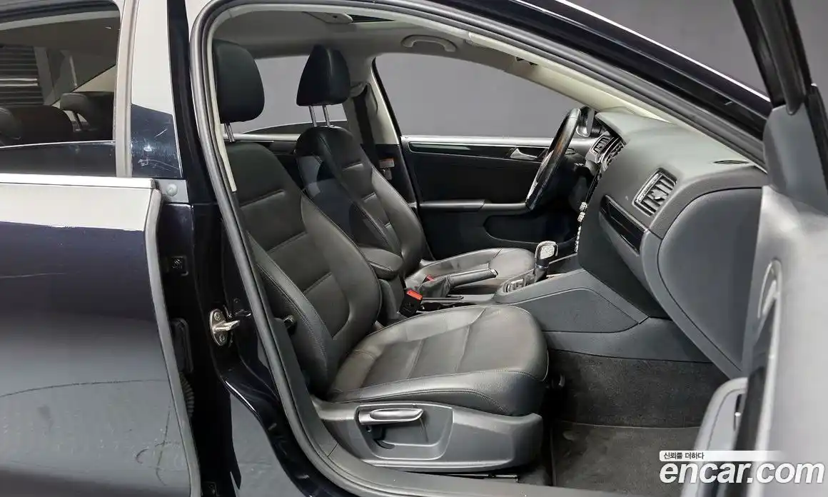 Volkswagen Jetta 2015 2.0 гидро в Москве № 358903, фото 10