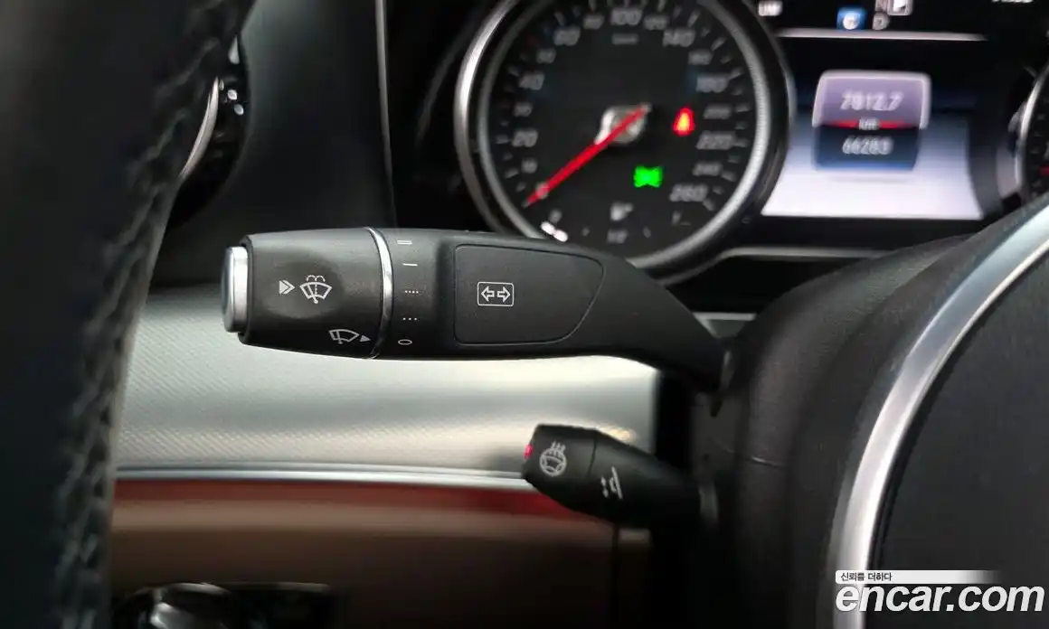 Mercedes-Benz E-Class 2020 2.0 гидро, фото 18