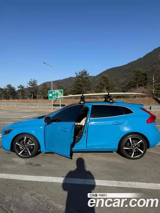 Volvo V40 2015 2.0 гидро в Москве № 374077, фото 20