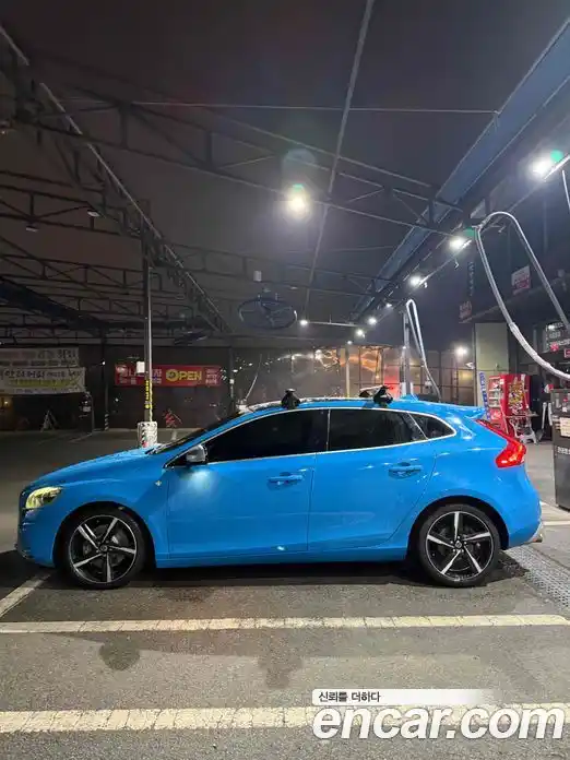 Volvo V40 2015 2.0 гидро в Москве № 374077, фото 8