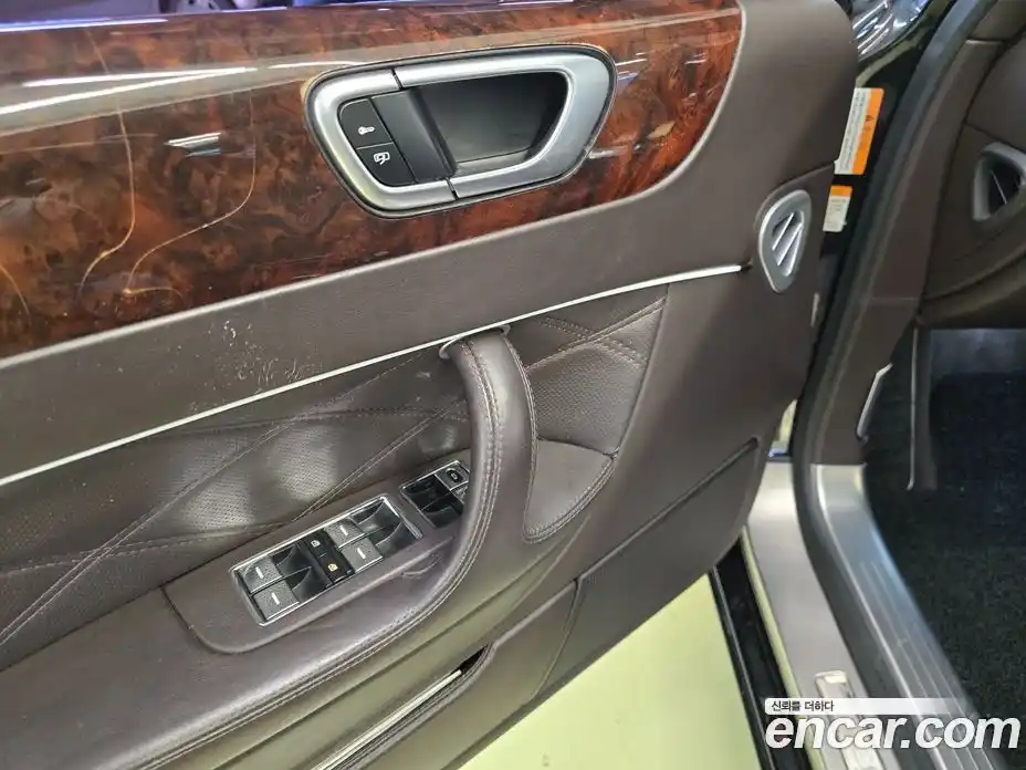 Bentley Flying Spur 2011 6.0 гидро в Москве № 387219, фото 17