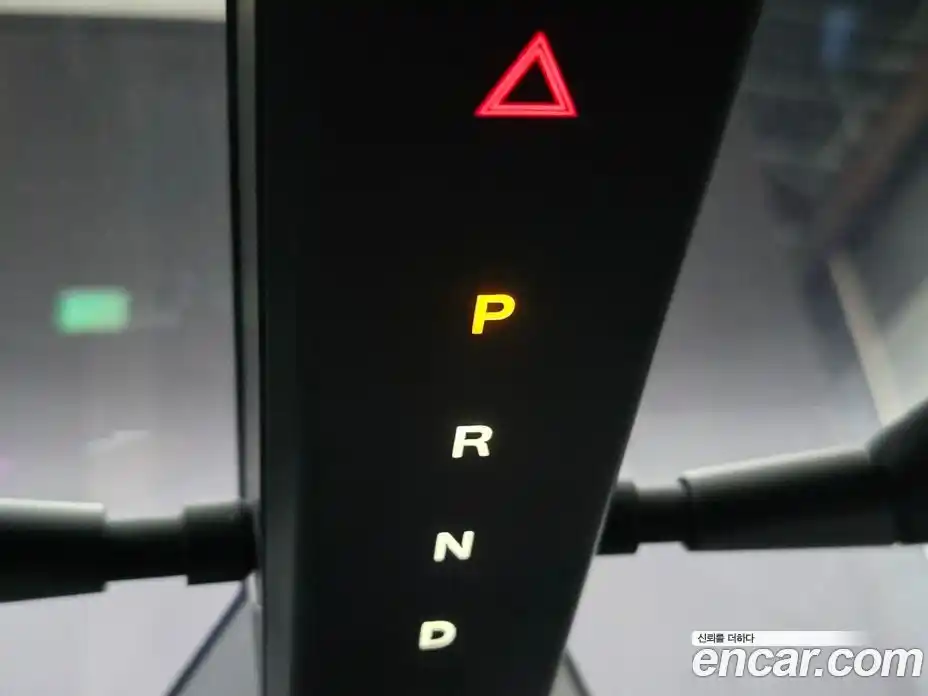 Tesla Cybertruck 2026 0.1 гидро в Москве № 395290, фото 5