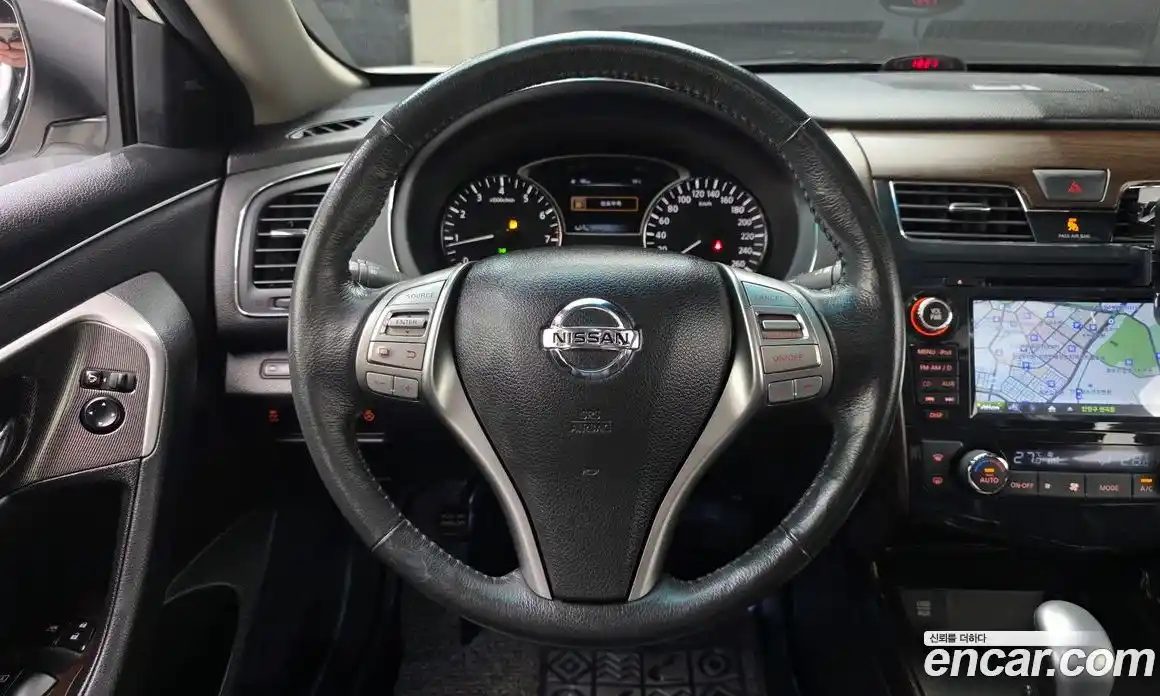 Nissan Altima 2015 2.5 гидро в Москве № 406079, фото 13
