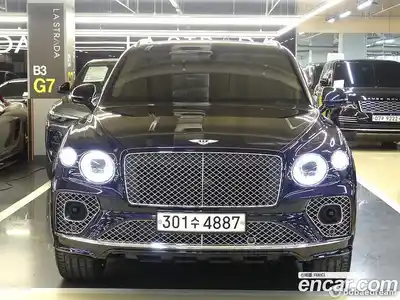 Bentley Bentayga, 2021
