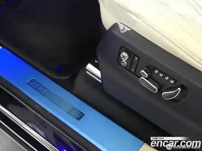 Bentley Bentayga 2021 4.0 гидро в Москве № 418268, миниатюра 12