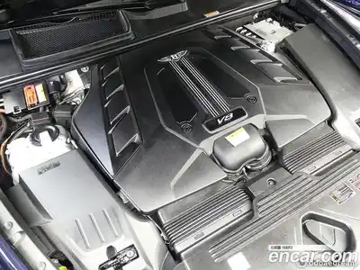 Bentley Bentayga 2021 4.0 гидро в Москве № 418268, миниатюра 6