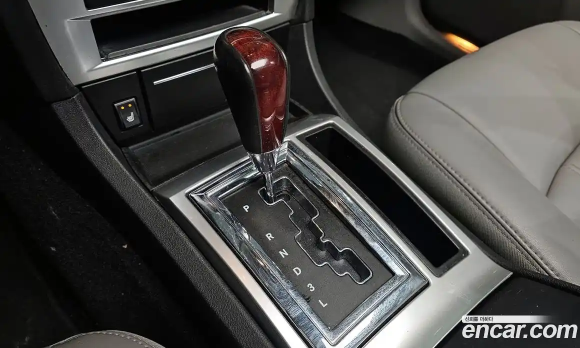Chrysler 300C 2007 2.7 гидро в Москве № 418280, фото 9